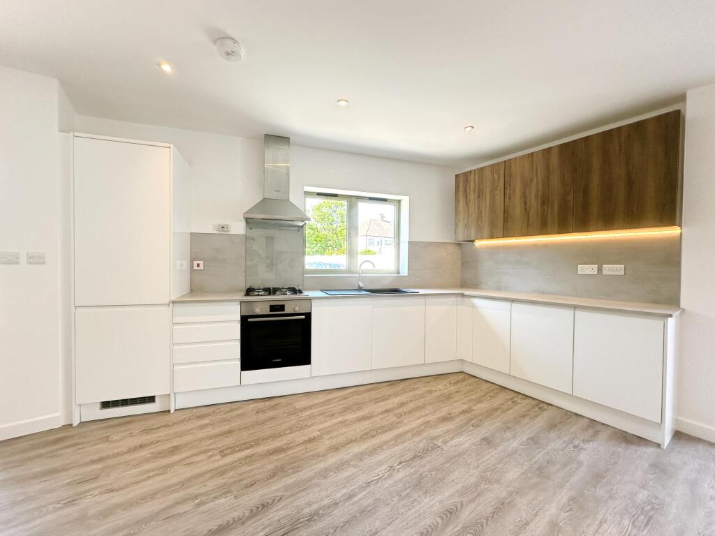 House in London - View 3
