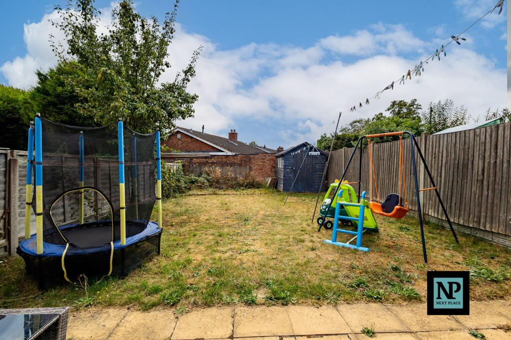 House in Tamworth, Stonydelph - View 4