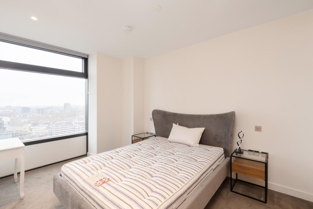 Apartment in London, Broadgate, City of London - More