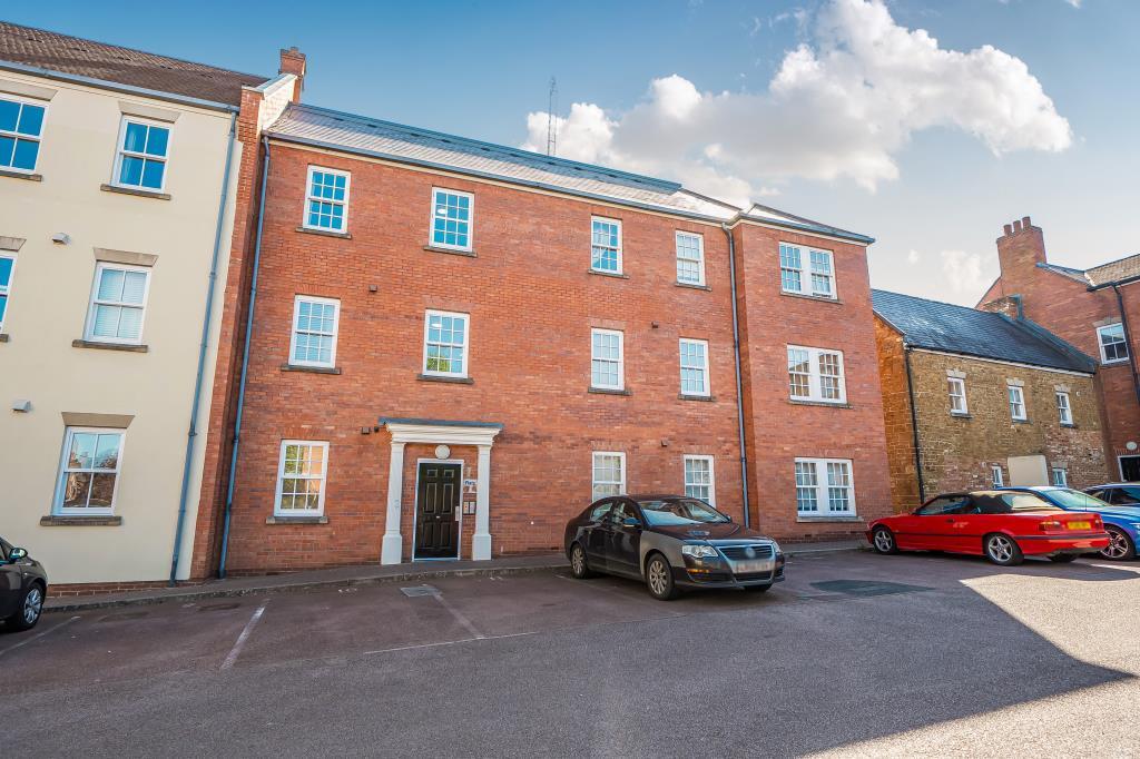 Main image of property: Banbury, Oxfordshire, OX16