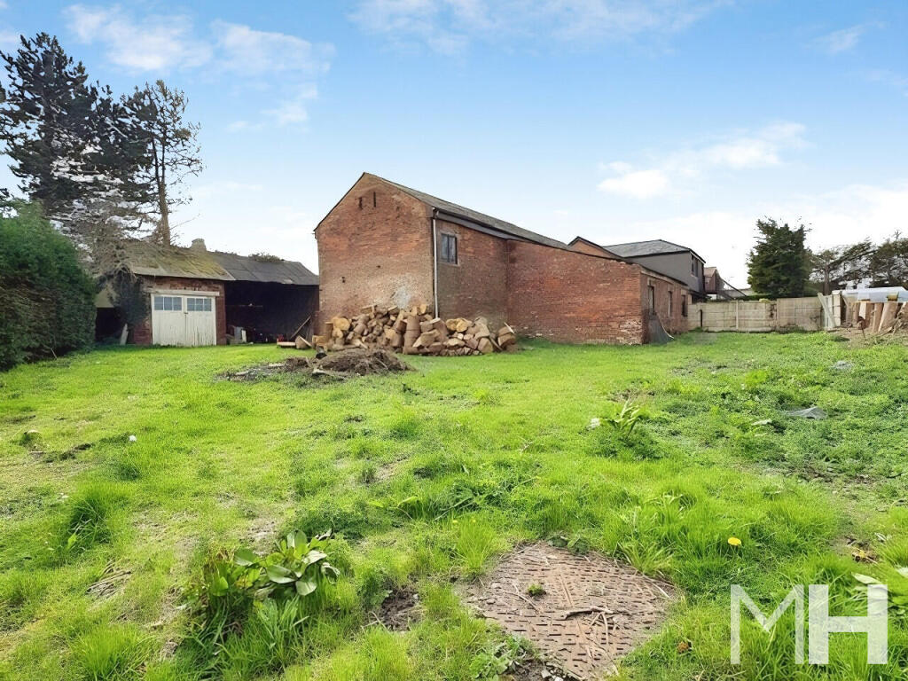 Main image of property: Taylors Farm Barn, Chapel Lane, New Longton, Preston