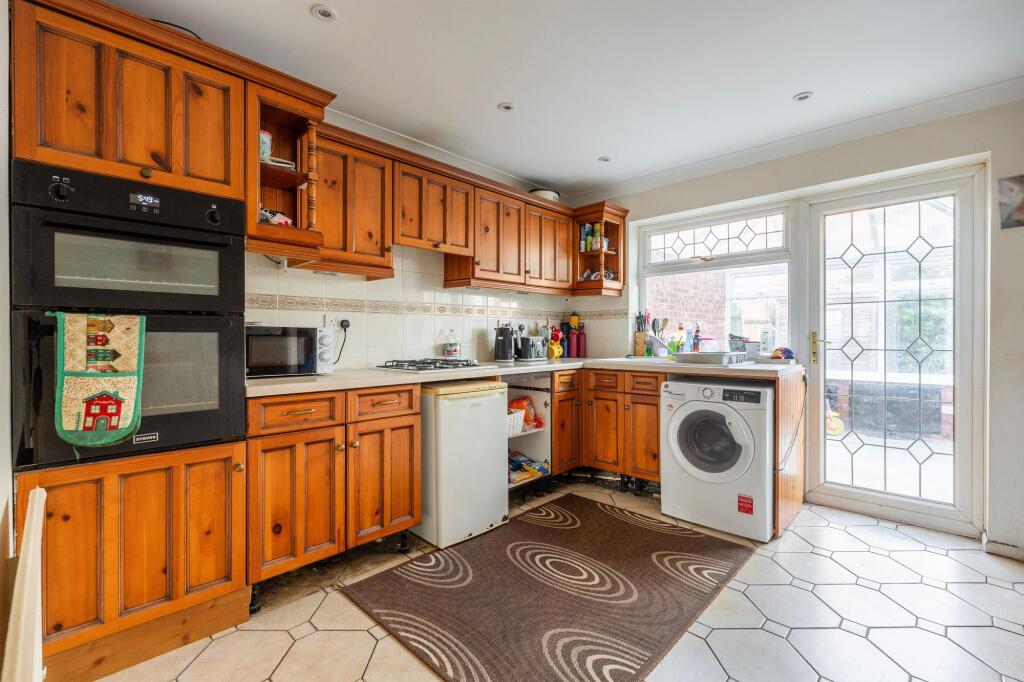House in Broadland, Sprowston - View 4
