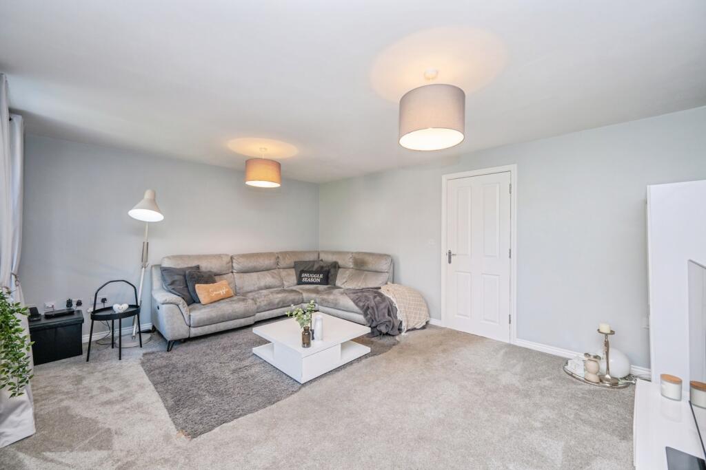House in Lichfield, Fazeley - View 4