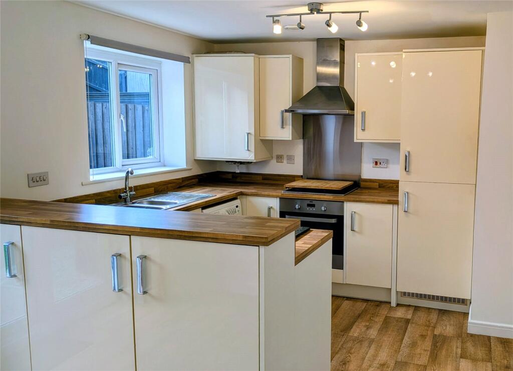 House in Sandbach, Elworth Park, Ettiley Heath - View 5