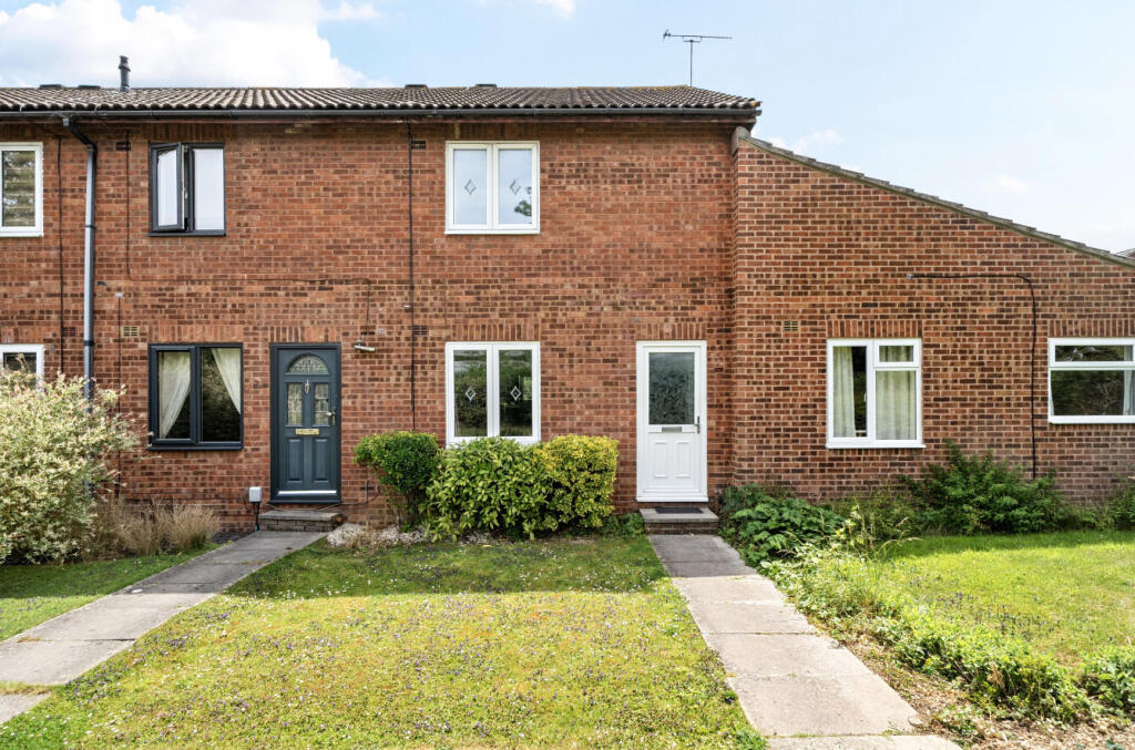 Main image of property: Pendennis Road, Freshbrook, Swindon, SN5