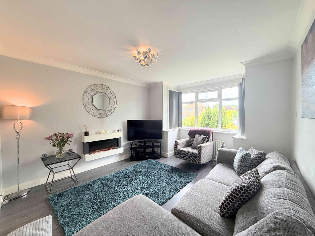 371 Beacon Road, Wibsey, BD6 3DF photo 4