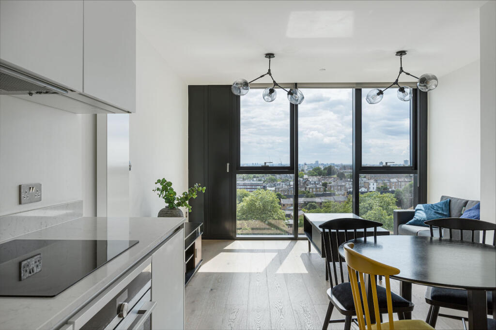 Main image of property: Hill House, Highgate Hill, Islington, London
