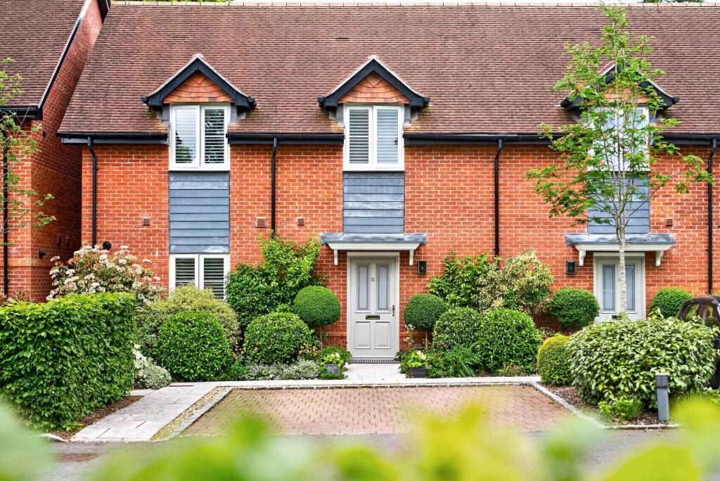 Main image of property: Besselsleigh, Abingdon, OX13
