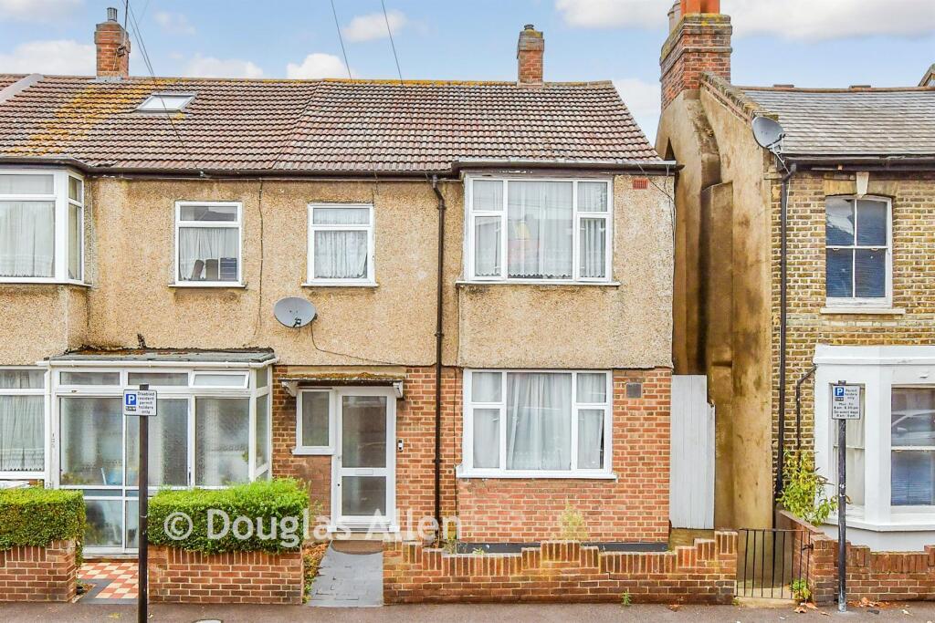 Main image of property: Colegrave Road, London