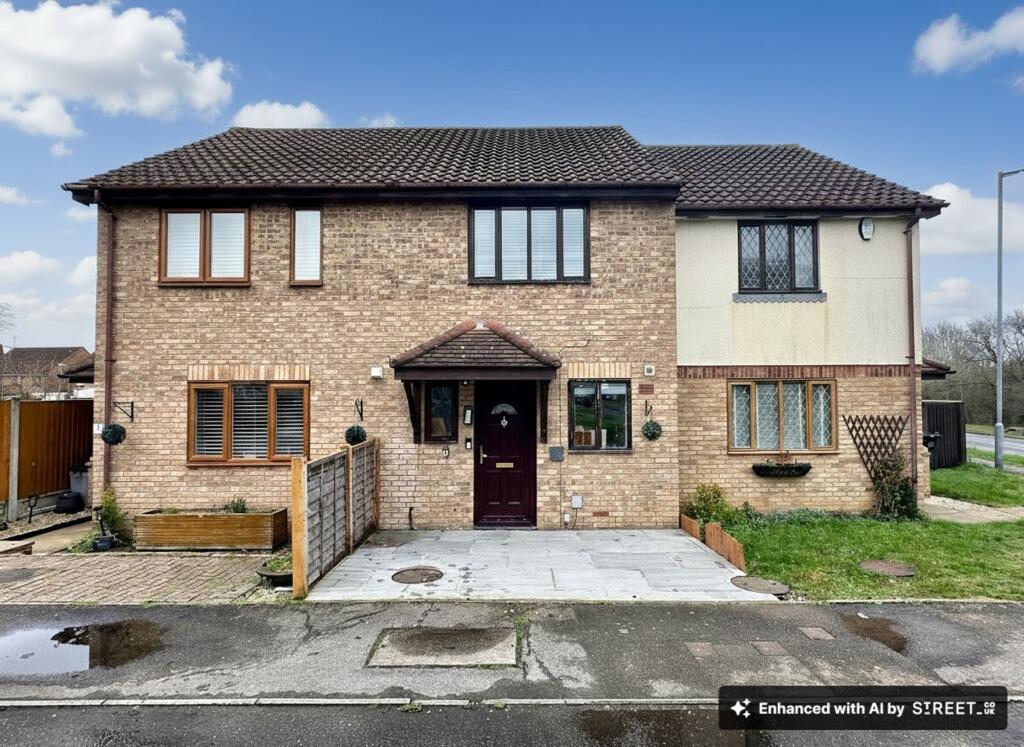 Main image of property: Ellswood, Steeple View, SS15