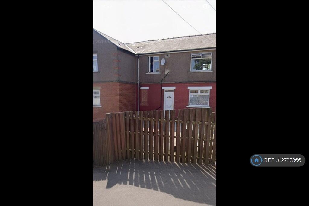 Main image of property: Ashville Grove, Halifax, HX2