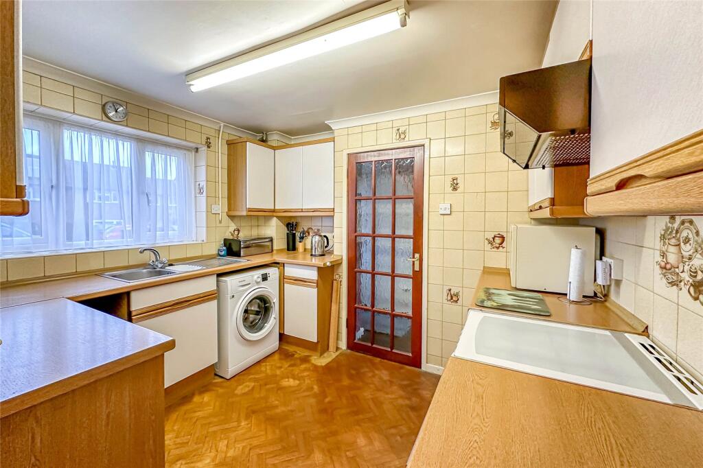 House in Hatfield, North Mymms - View 5