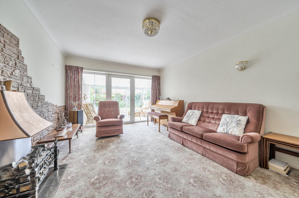 House in Milton Keynes, Wilshamstead - View 4