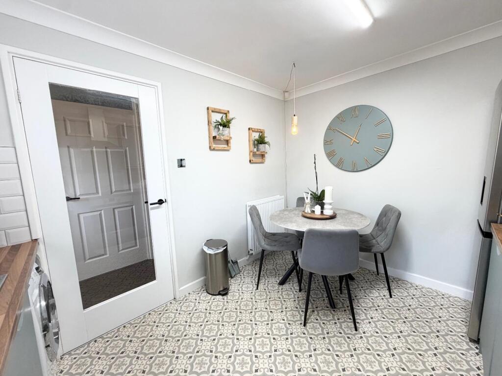 House in Stockton-on-Tees - More
