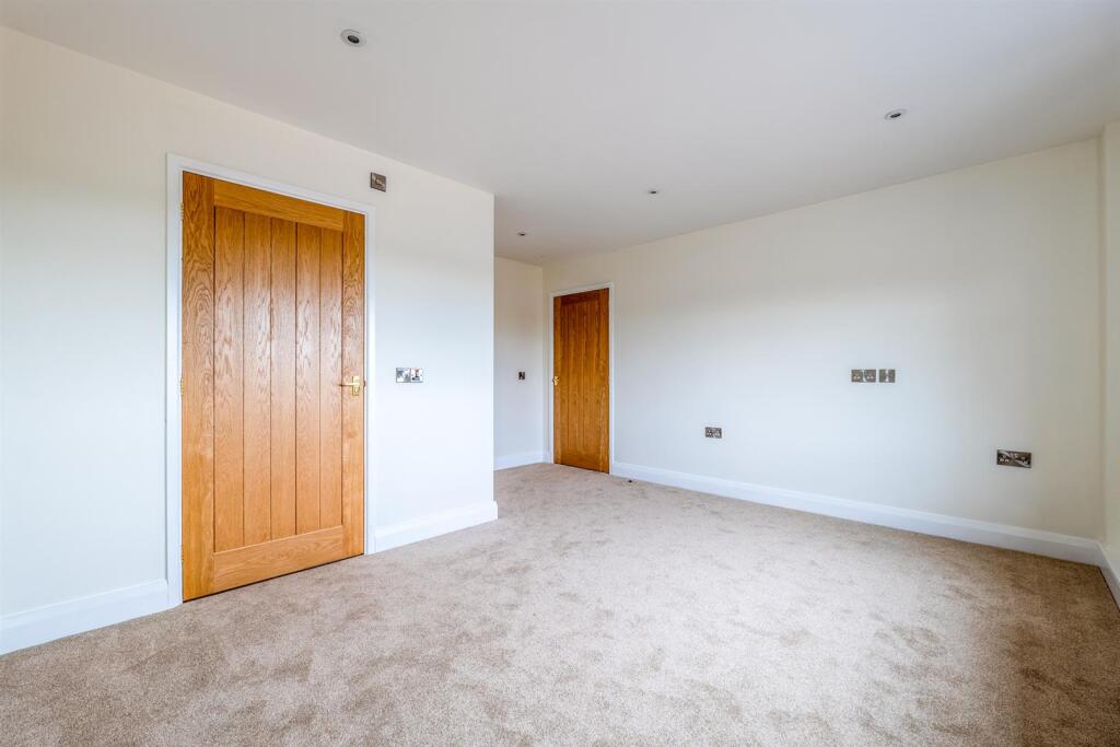 Berrowhill Lane, Feckenham photo 5