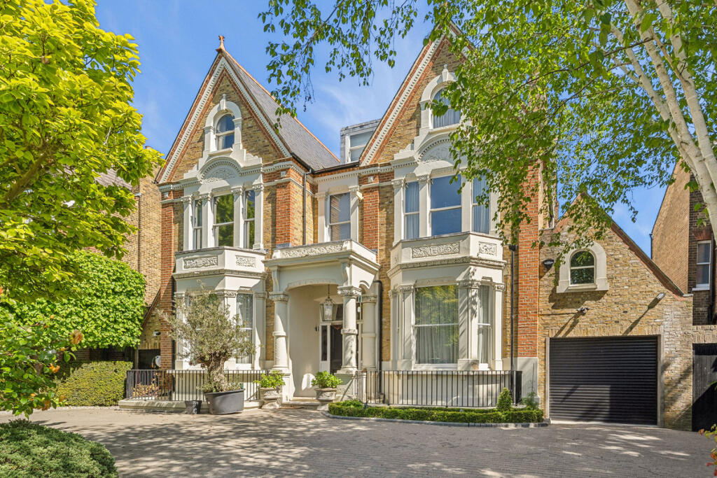 Main image of property: Castelnau, London, SW13