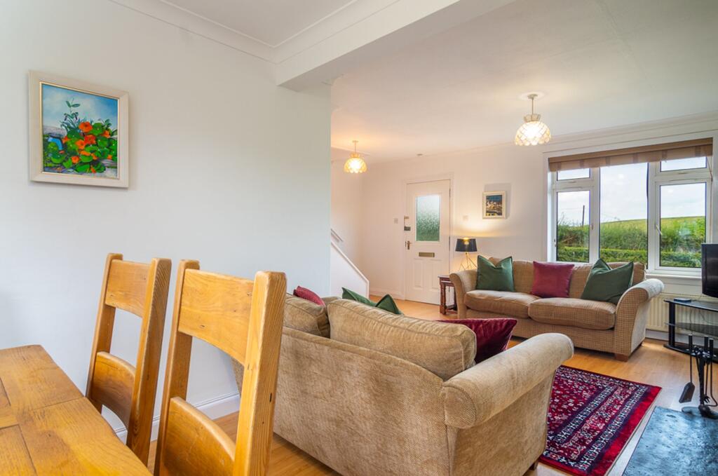 House in Glasgow, Stirling - View 4