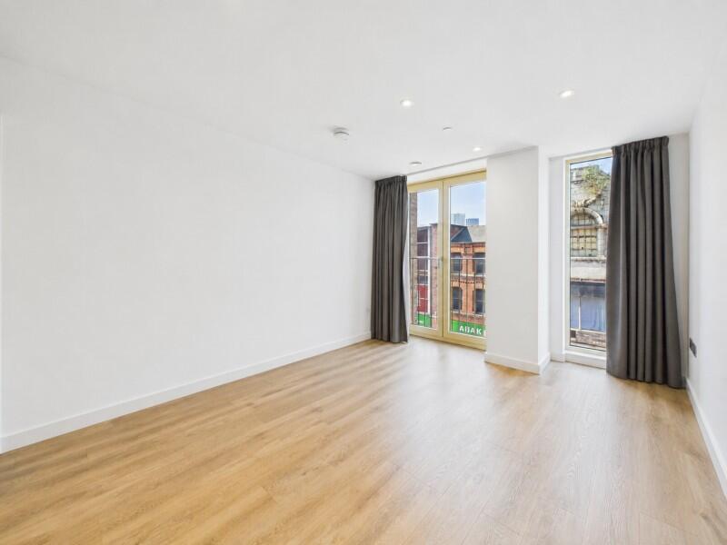 Apartment in Manchester - More