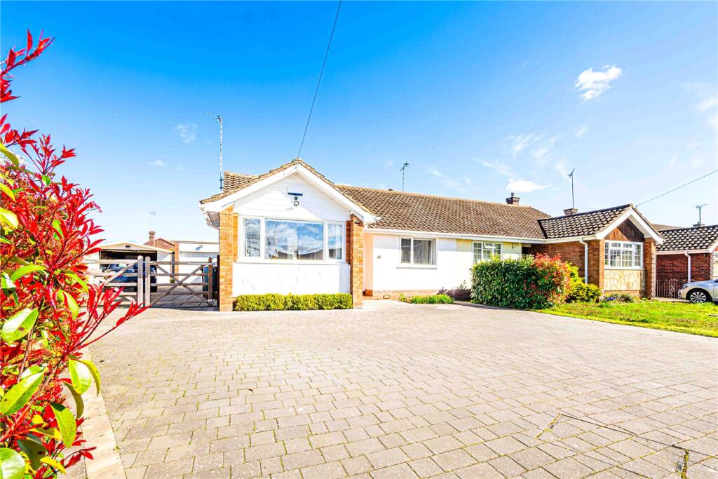 Main image of property: Wellhead Road, Totternhoe, Central Bedfordshire, LU6