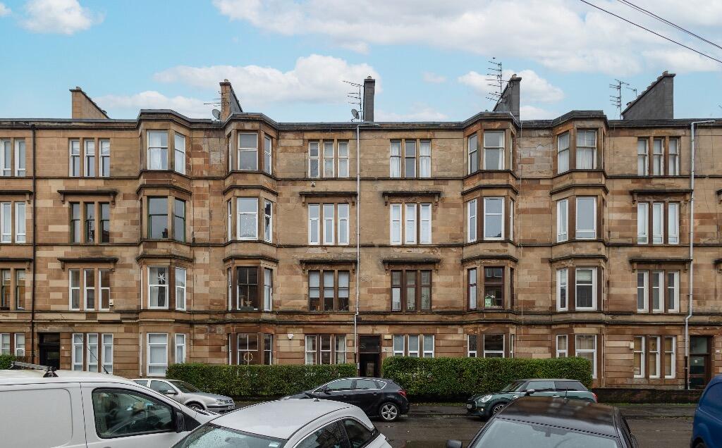 Main image of property: Albert Avenue, Queens Park, Glasgow, G42