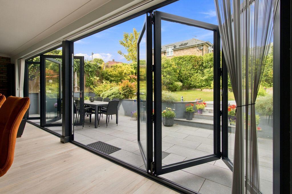 House in Potters Bar, Northaw and Cuffley - More