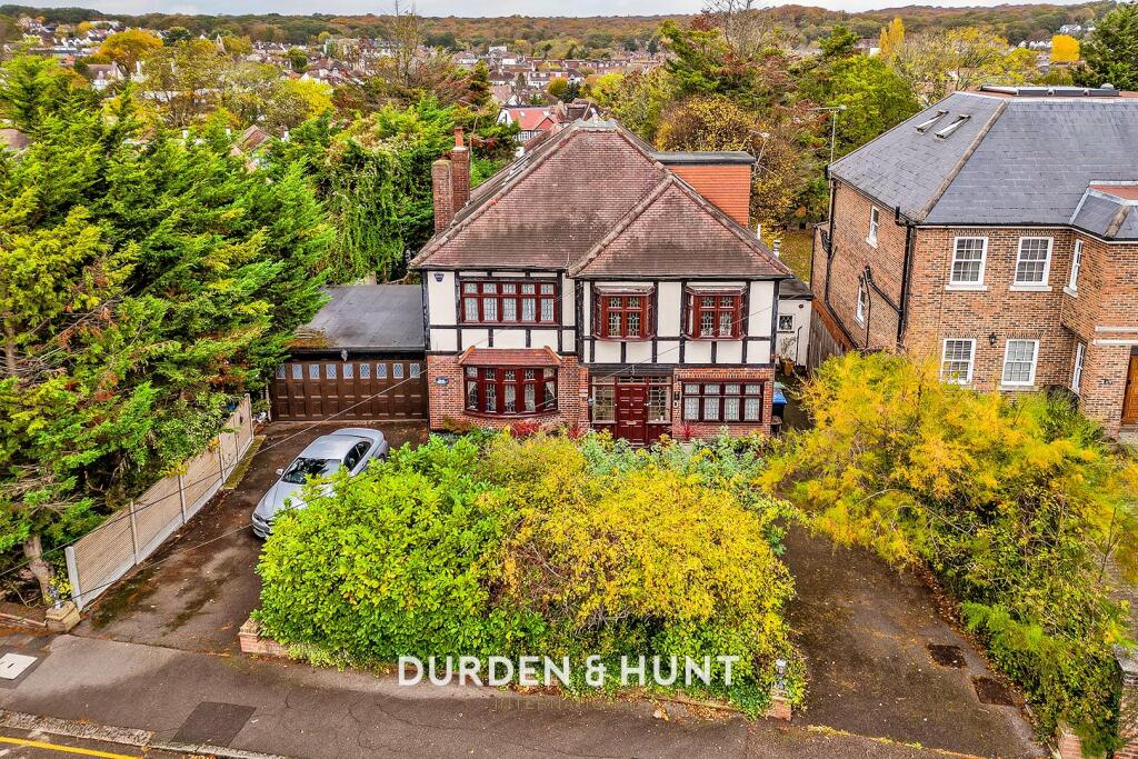 Main image of property: Spareleaze Hill, Loughton, IG10