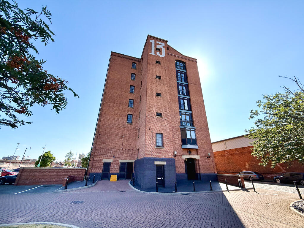 Main image of property: Flat 28, Warehouse 13, Kingston Street, Hull