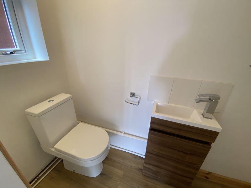 House in Dudley - View 5