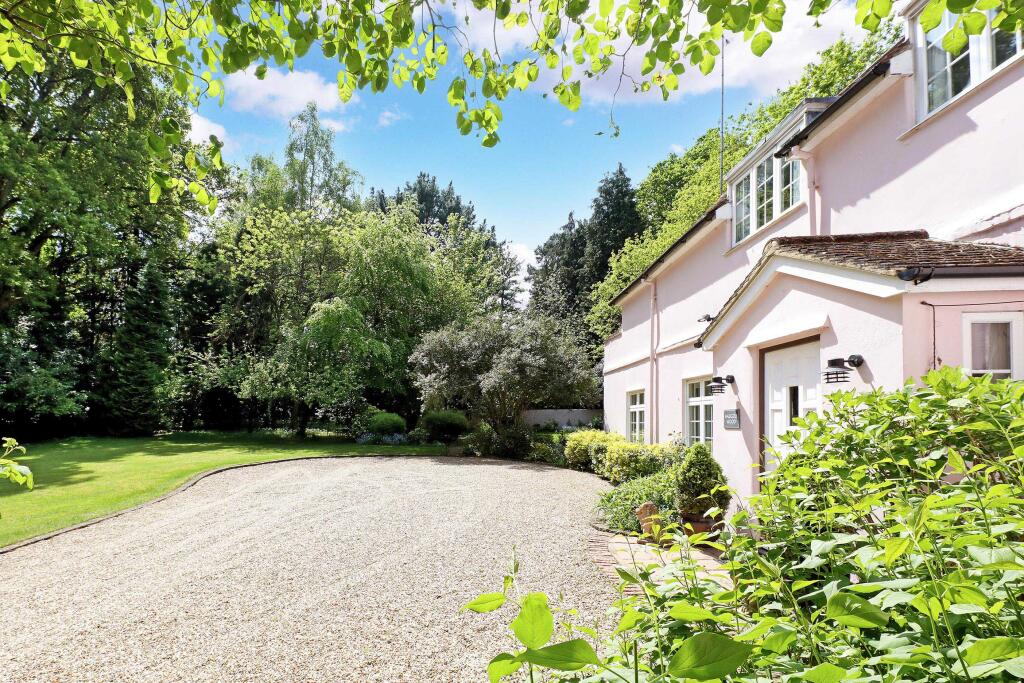 Main image of property: Heathfield Avenue, Sunninghill, SL5