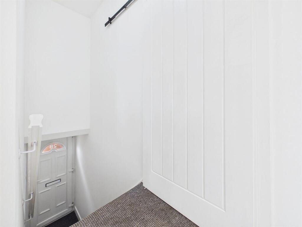 Apartment in Newcastle upon Tyne - View 5