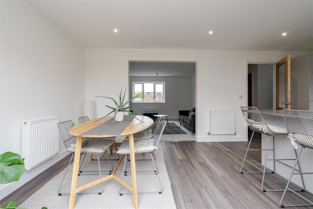 House in South Holland, Pinchbeck - View 4