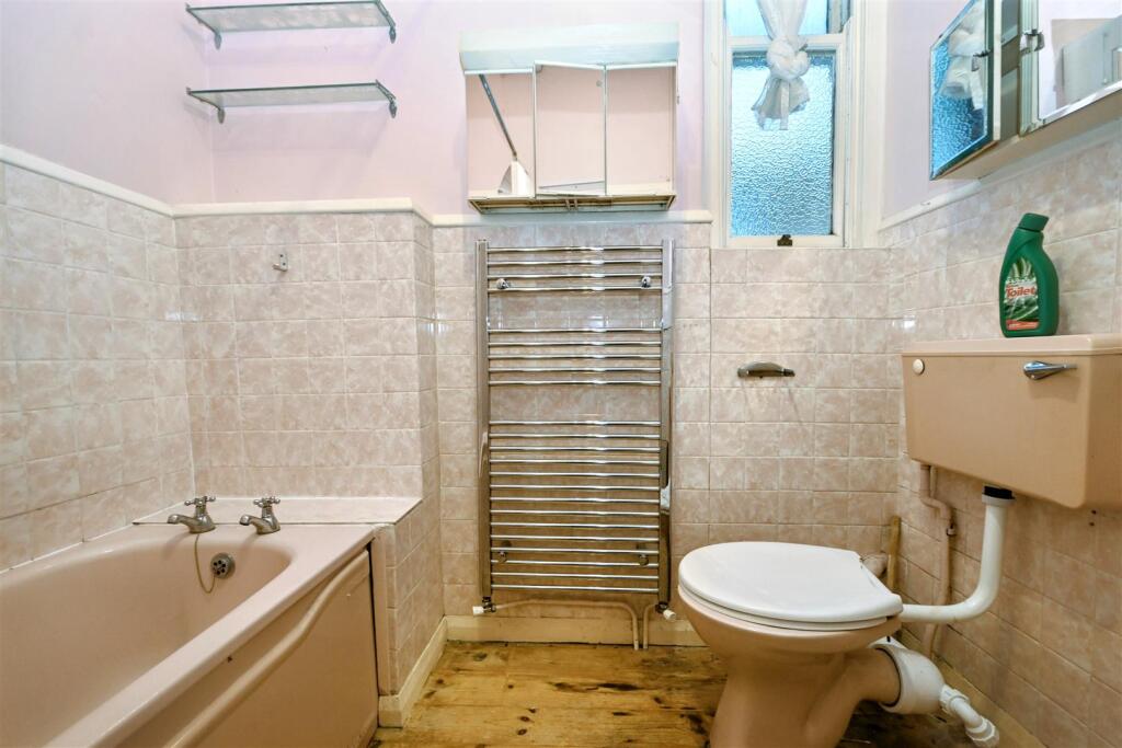 Hartington Place, Eastbourne photo 4