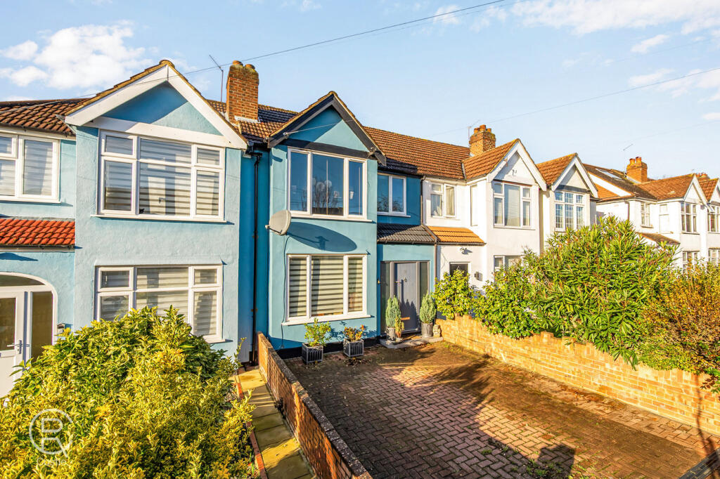 Main image of property: Barmouth Avenue, Perivale, Greenford, UB6