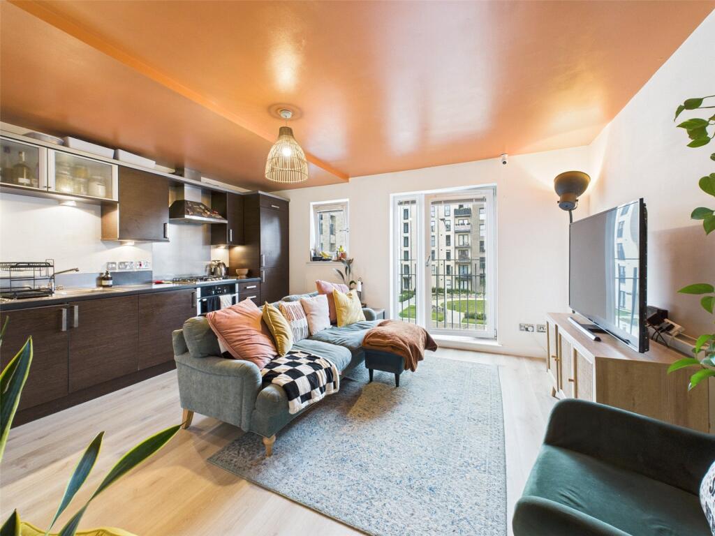 Main image of property: Salamander Court, Edinburgh, Midlothian, EH6