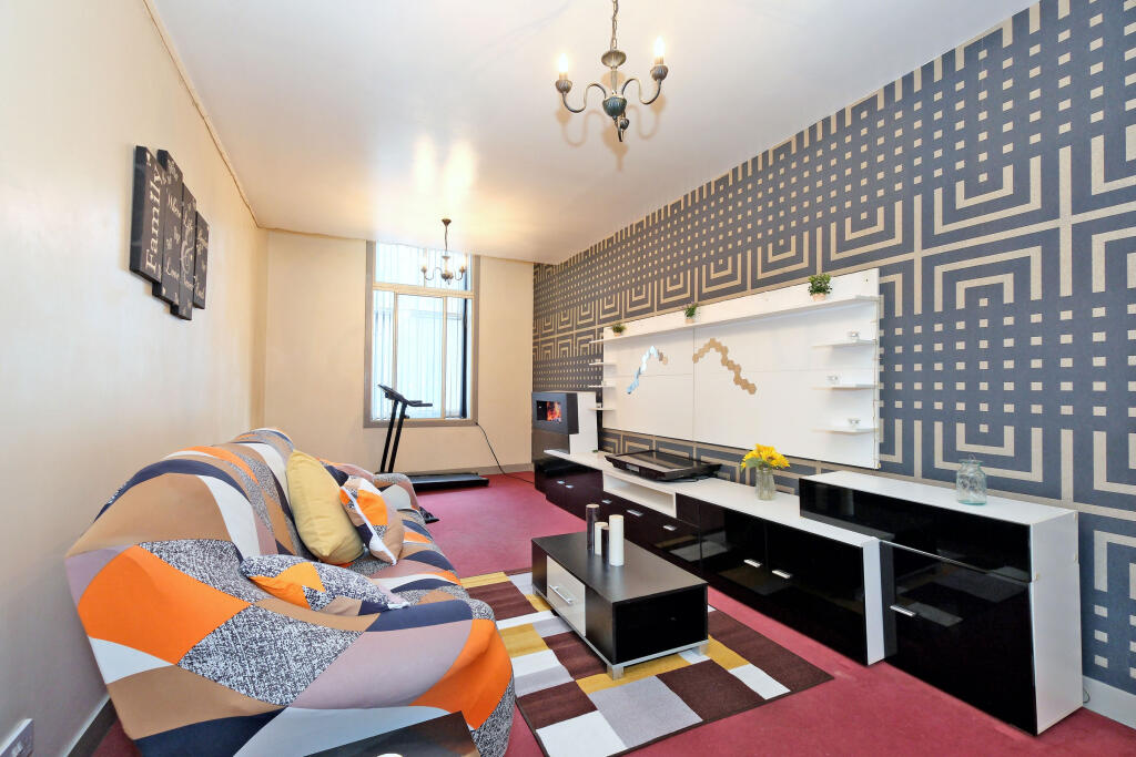 Apartment in Aberdeen, Merchant Quarter, City Centre - View 2