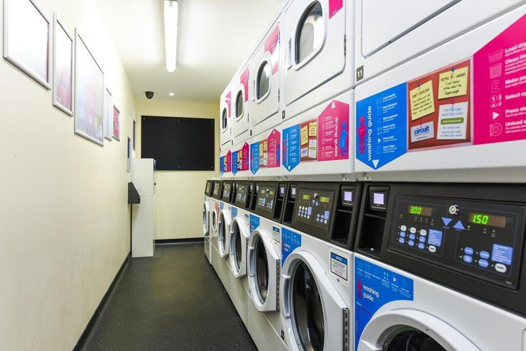 1 bedroom flat share for rent