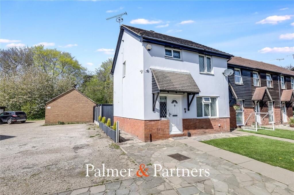 Main image of property: Sheppard Drive, Chelmer Village, Chelmsford, Essex, CM2