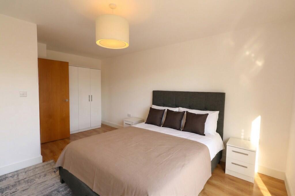 Apartment in Harrow - View 3