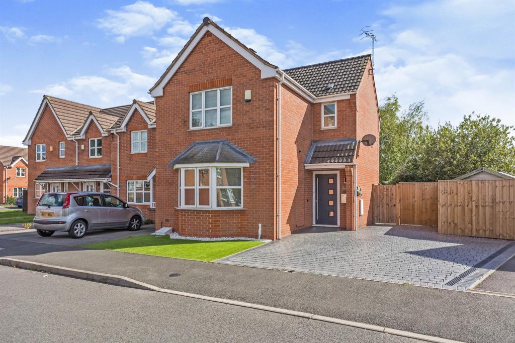 Main image of property: Minkley Drive, Langley Mill, Nottingham