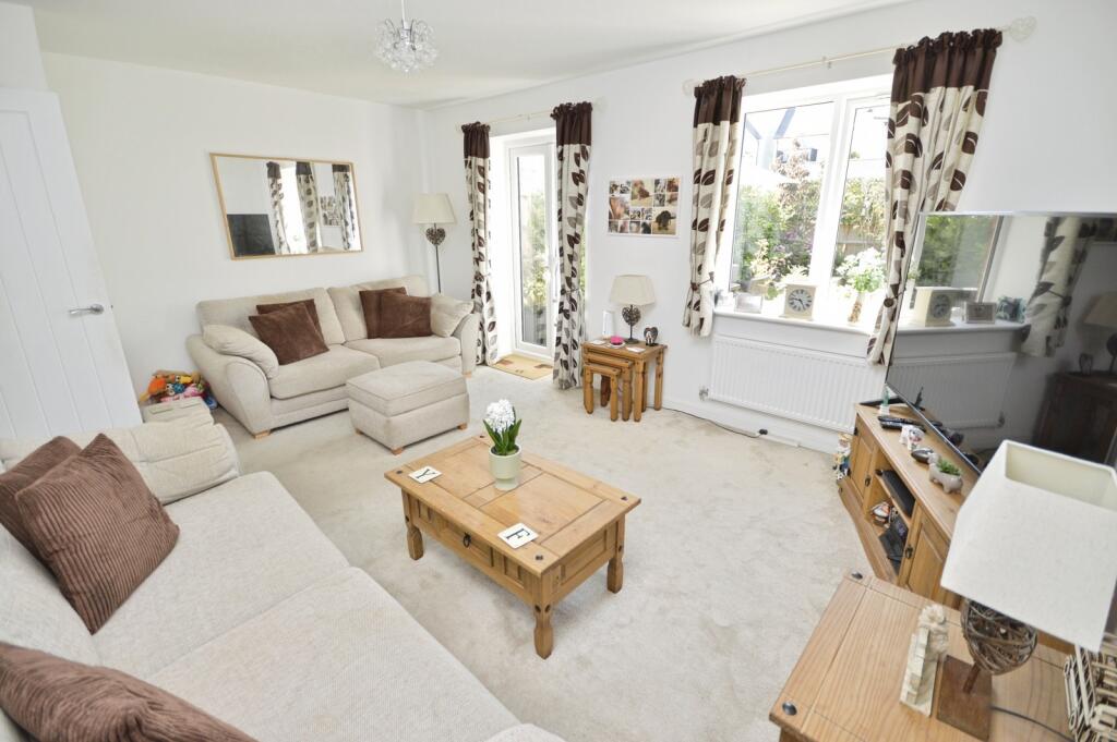 Voisin Close, Hoo, Rochester, Kent, ME3 photo 2