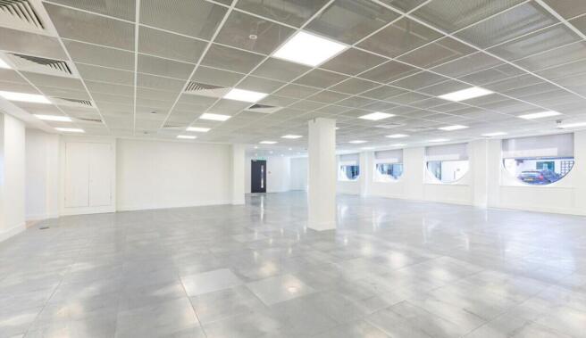 Goldvale House  Woking  Office 19.jpg
