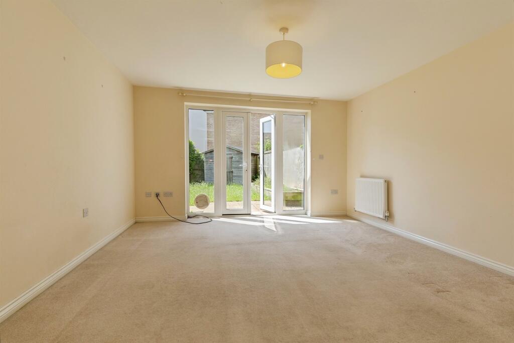 Normandy Drive, Yate, BRISTOL photo 4
