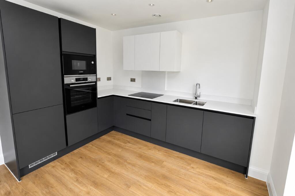 Apartment in Canterbury - View 3