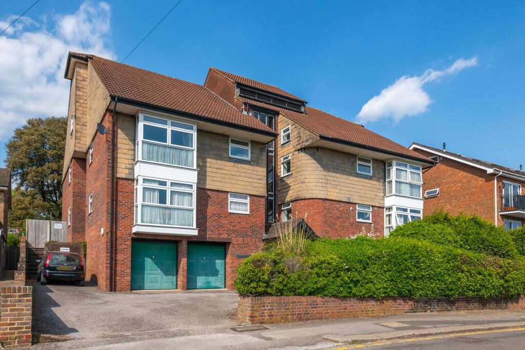 Main image of property: Oxford Road, Douglas Houghton House, RH1