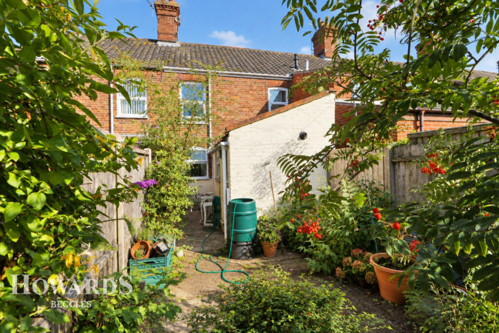 House in East Suffolk, Beccles - View 2