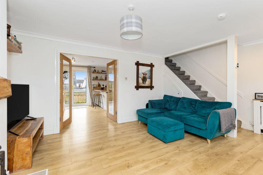 8 Silverburn Drive, Penicuik, EH26 9AQ photo 3