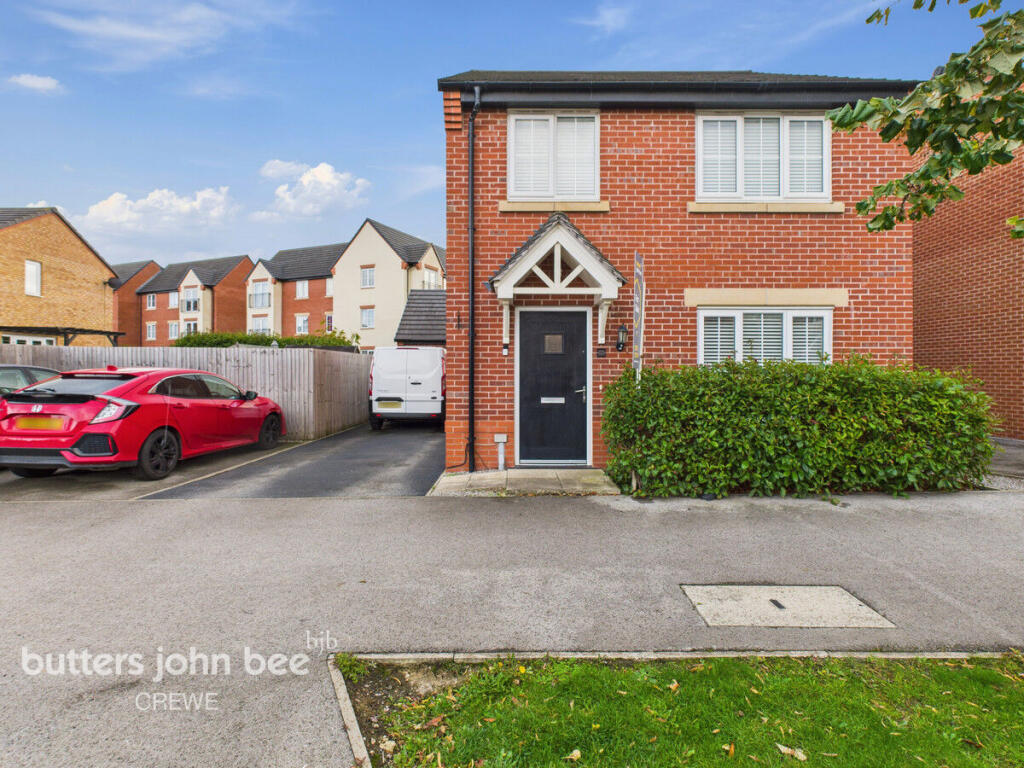 4-bed detached on Broad Street, CREWE, £295,000