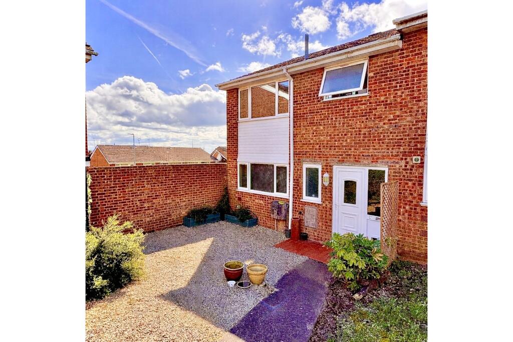 Main image of property: Church Lane, Leicester, LE9