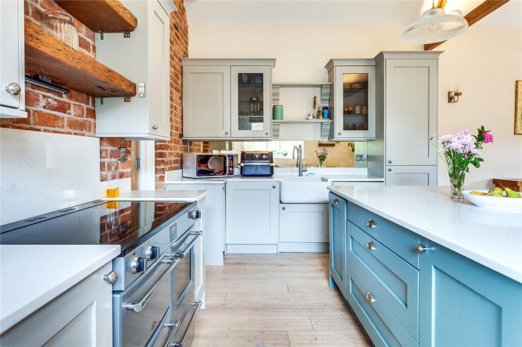 House in South Oxfordshire, Harpsden - View 5