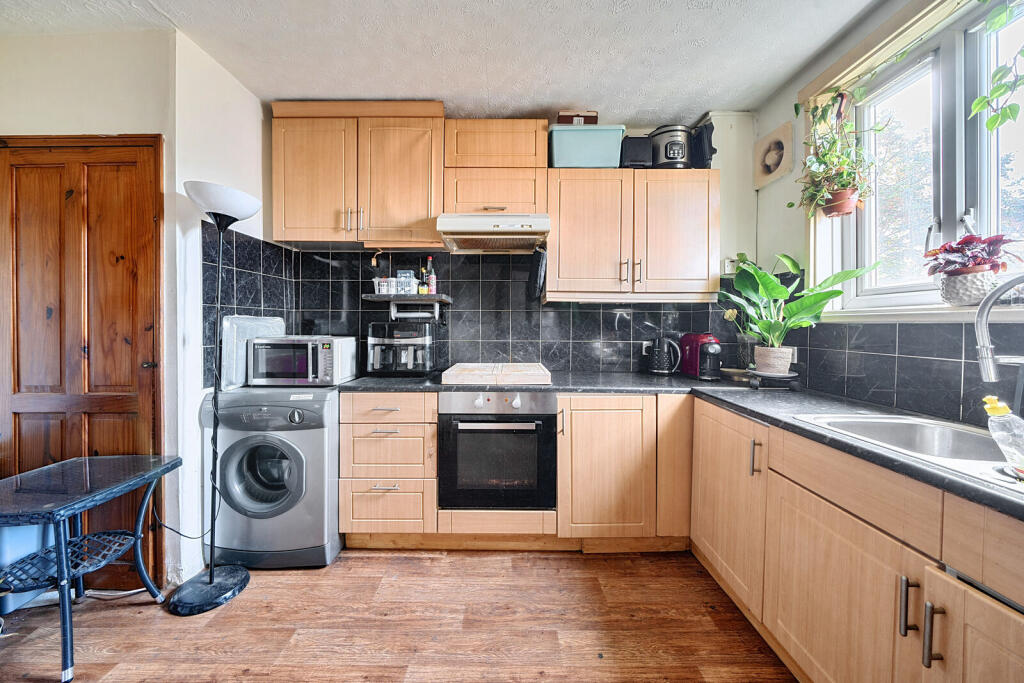1 Bedroom Flat in W13 0ND